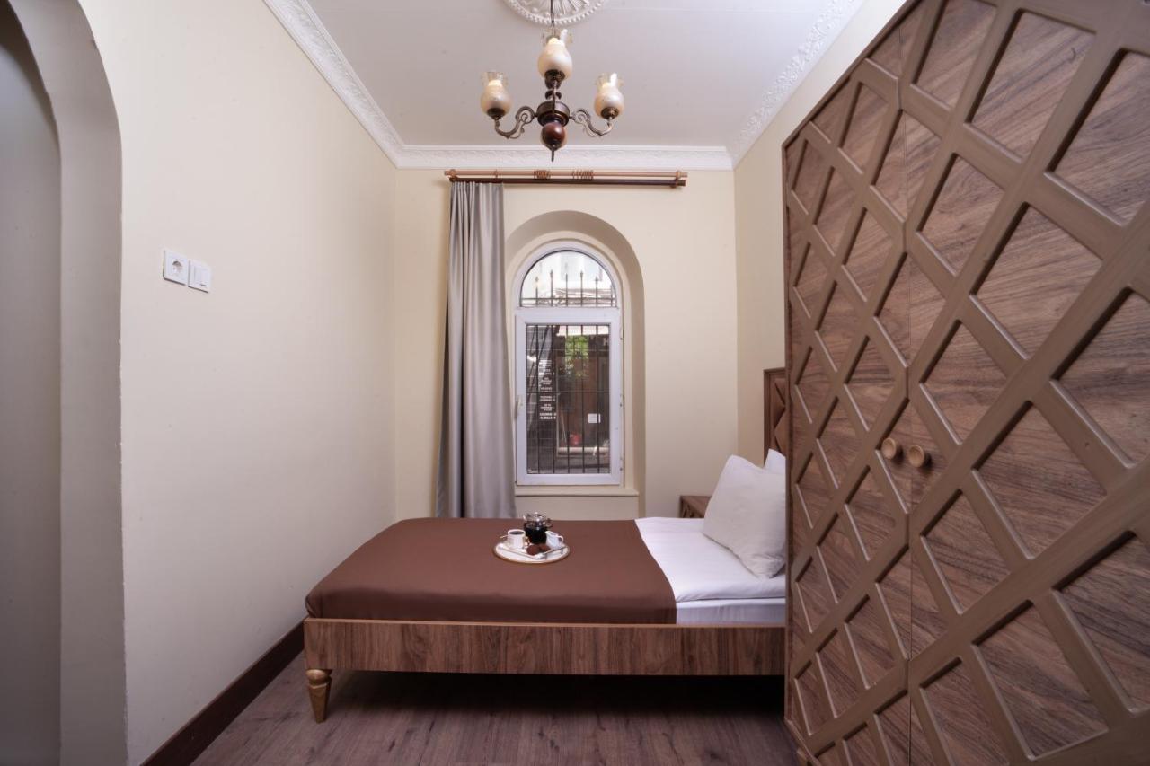 Taxim Cool Hotel Истанбул Екстериор снимка